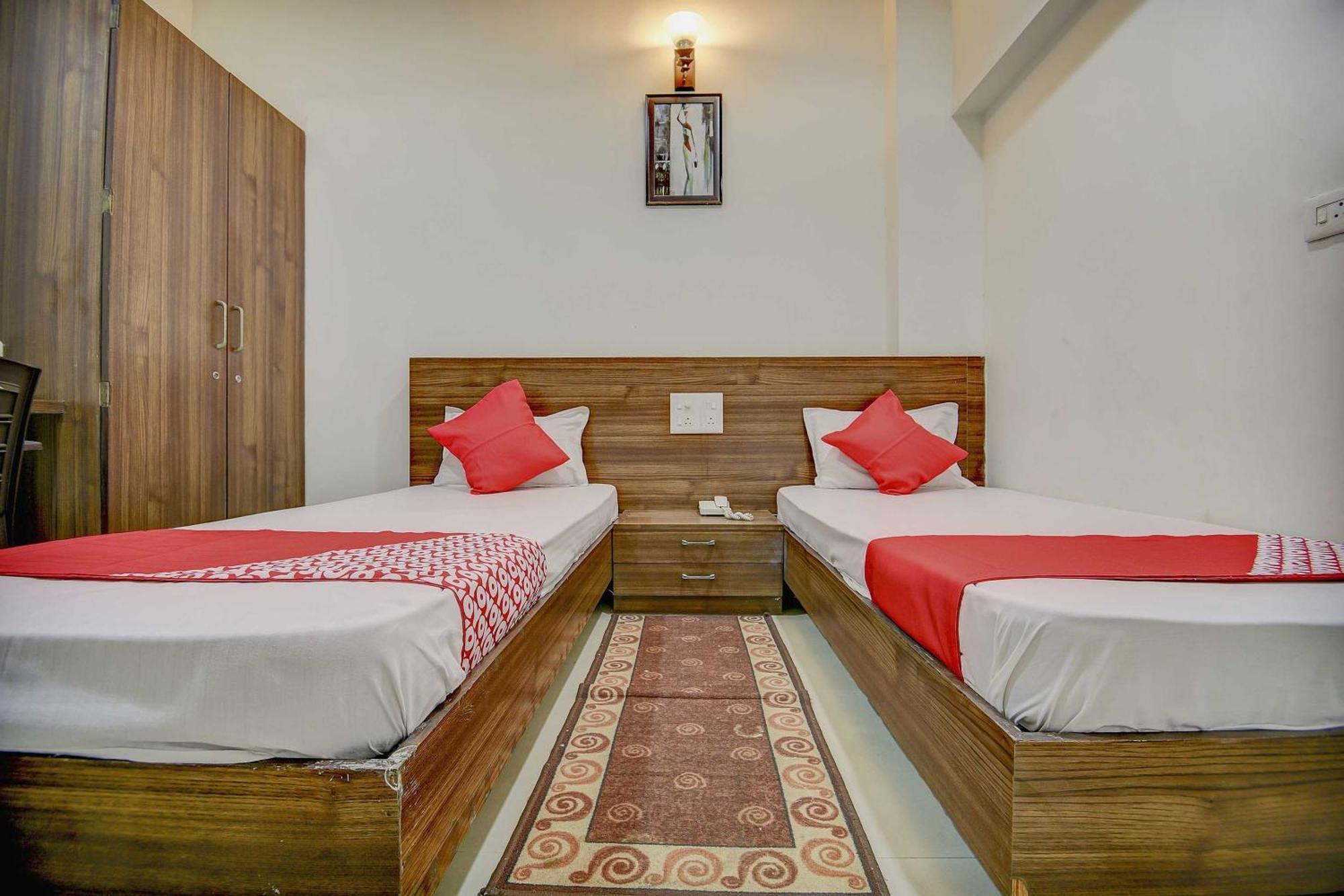 Hotel O Plus Corporate One Khapa  Dış mekan fotoğraf