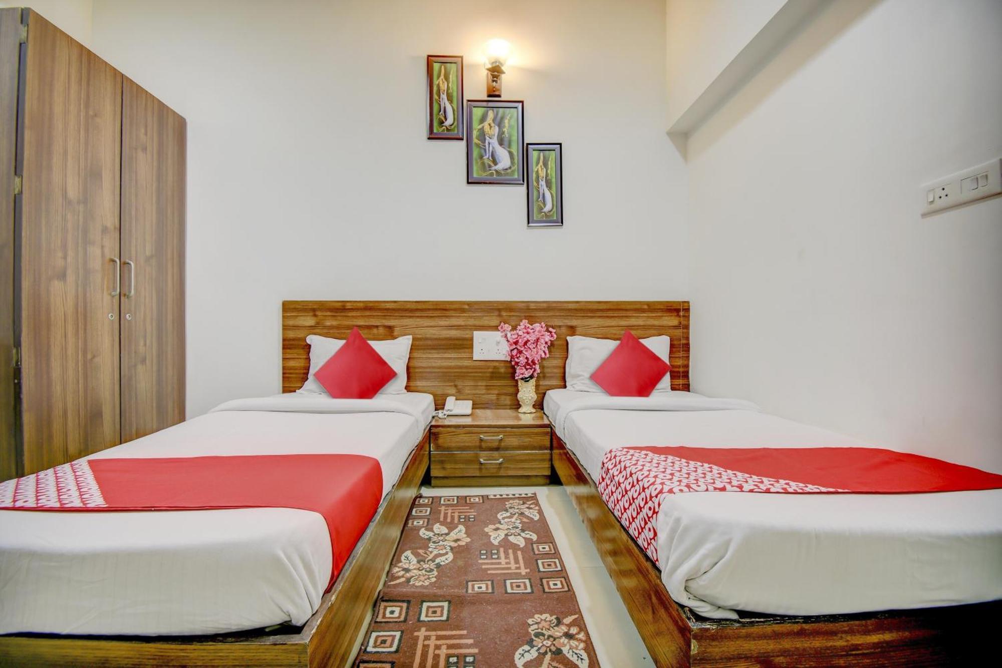 Hotel O Plus Corporate One Khapa  Dış mekan fotoğraf