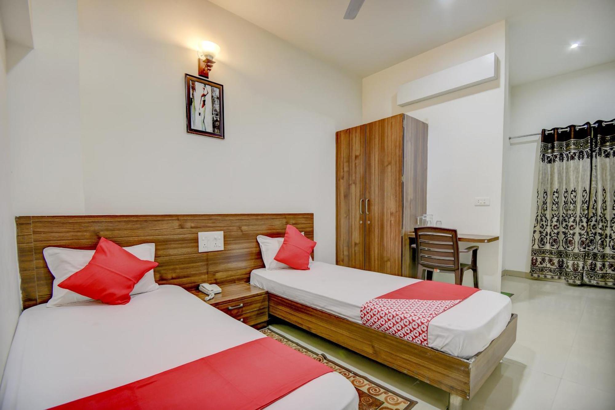 Hotel O Plus Corporate One Khapa  Dış mekan fotoğraf