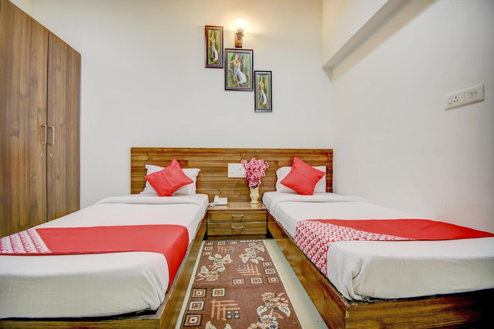 Hotel O Plus Corporate One Khapa  Dış mekan fotoğraf