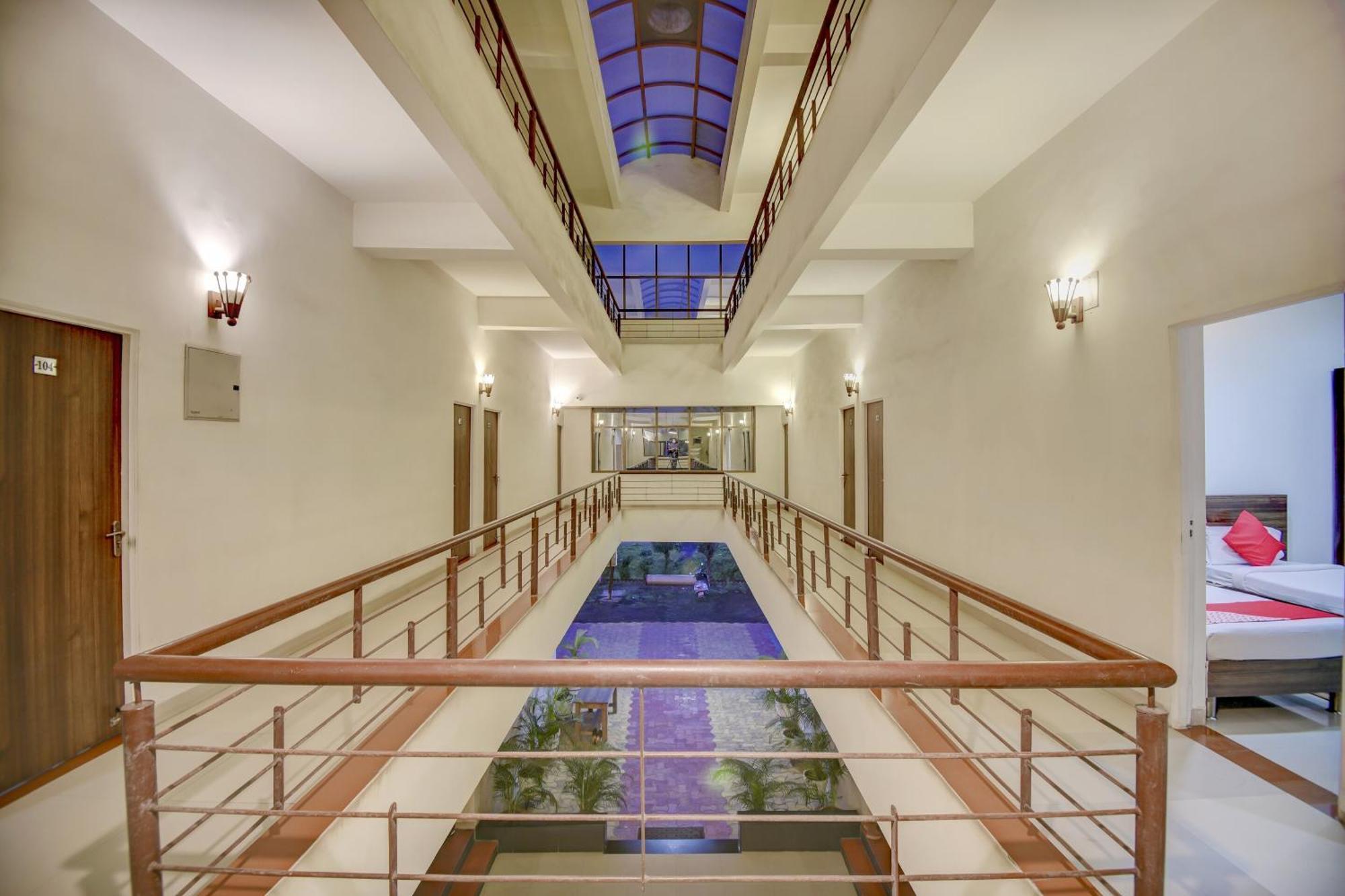 Hotel O Plus Corporate One Khapa  Dış mekan fotoğraf