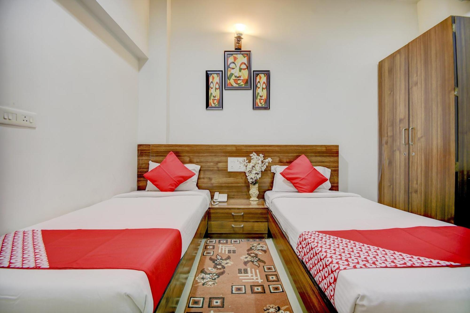 Hotel O Plus Corporate One Khapa  Dış mekan fotoğraf