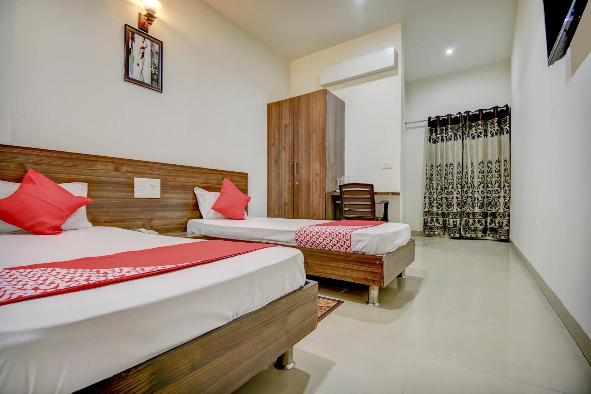 Hotel O Plus Corporate One Khapa  Dış mekan fotoğraf